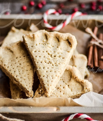 Spiced Shortbread Cookie